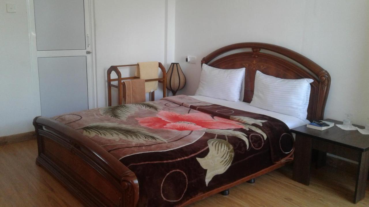 Zion Bed & Breakfast นูวาราเอลิยา ภายนอก รูปภาพ